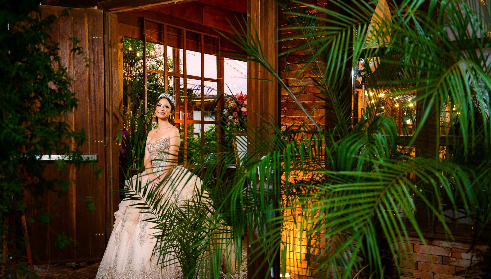 Aniversário no jardim do Sítio Girassol